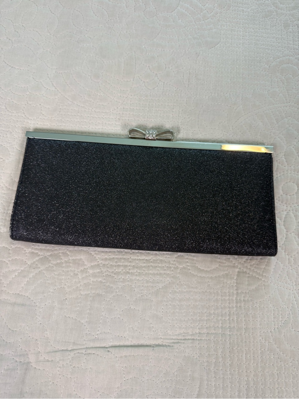 I.N.C. International Concepts Carolyn Glitter Clutch Black/ Silver Bow Closure✨